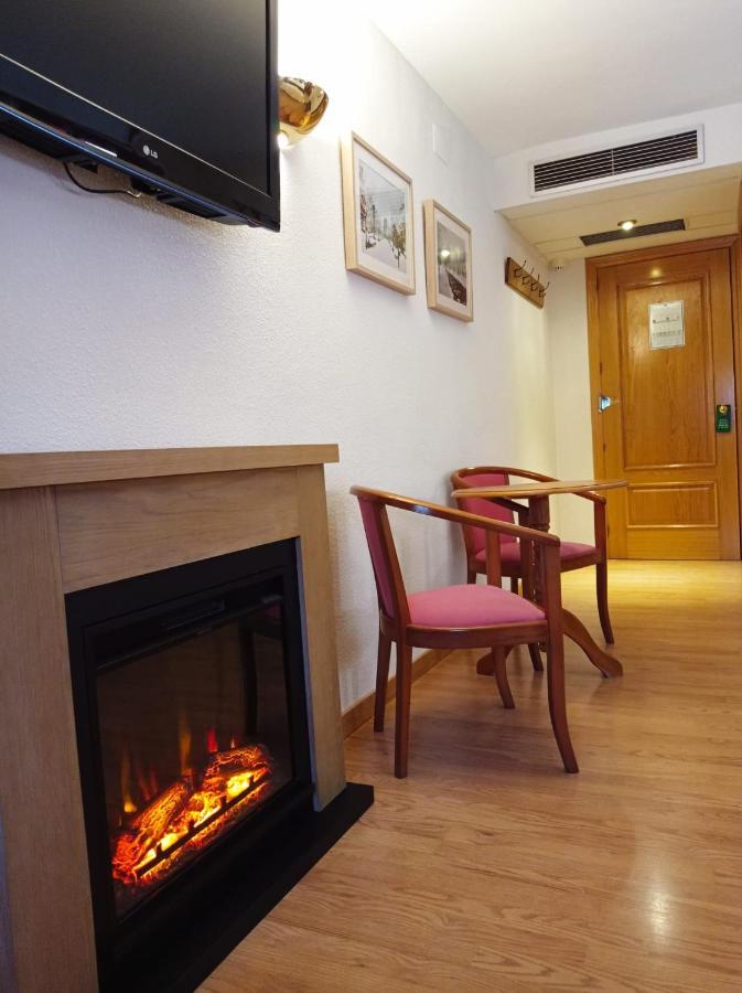 Hotel Eth Solan & Spa В'єлья Екстер'єр фото