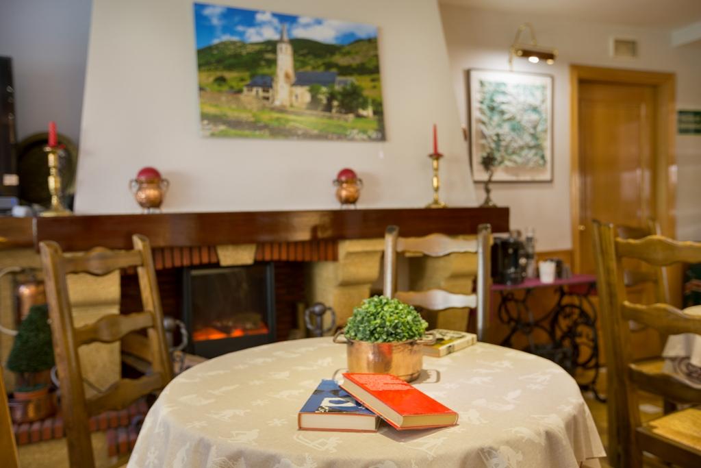 Hotel Eth Solan & Spa В'єлья Екстер'єр фото